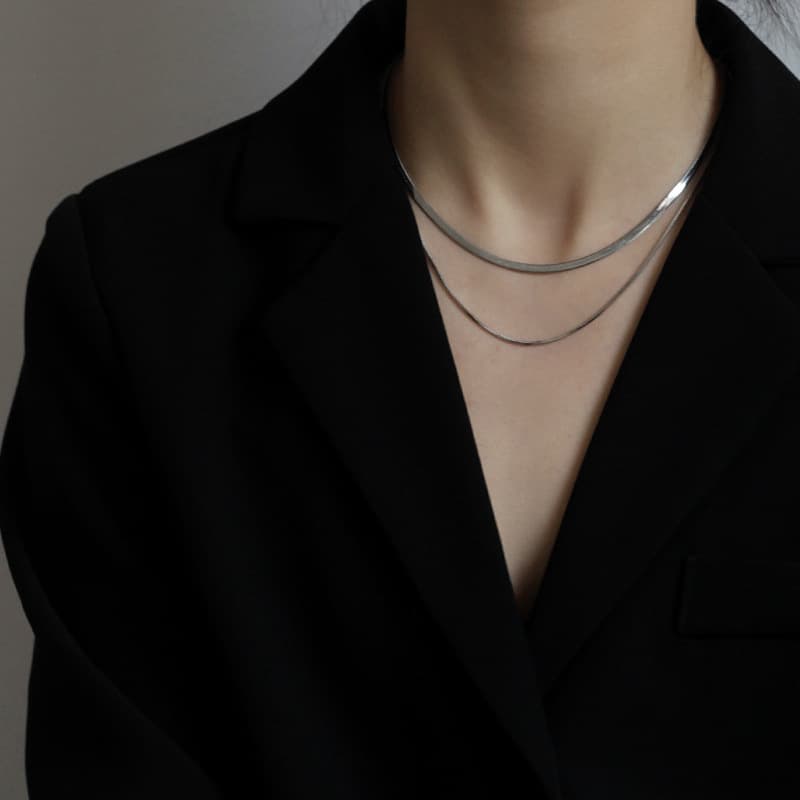 Vòng cổ đeo hai lớp thép titan dễ phối cá tính HOT GIRL Âu Mỹ, Dây Chuyền đồng bằng Instagram cho nữ, Dây Chuyền xương rắn, Dây Chuyền lưỡi dao, Dây Chuyền xương đòn-duoc-ban-tai-Nhập Hàng Giá Tốt