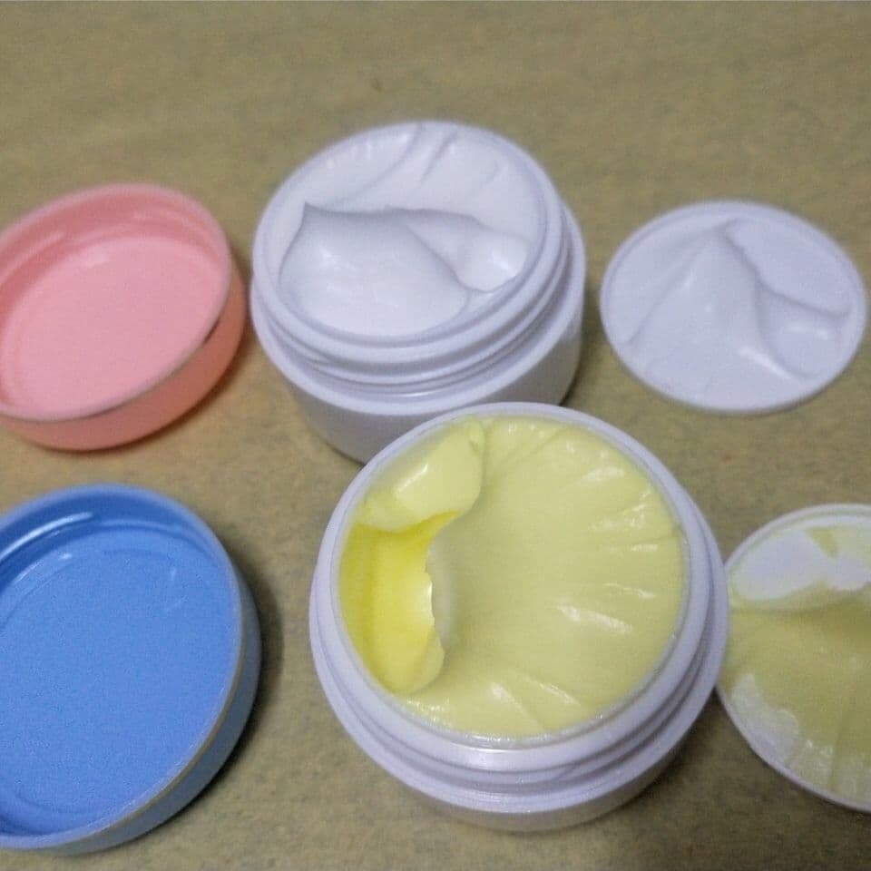Kem lột da Kem lột da Kem lột da Kem dưỡng da vàng Kem Dưỡng Trắng Da Tàn Nhang Kem dưỡng da ban đêm làm đẹp 20g chai màu xanh-duoc-ban-tai-Nhập Hàng Giá Tốt